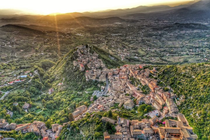 Arpino (FR)